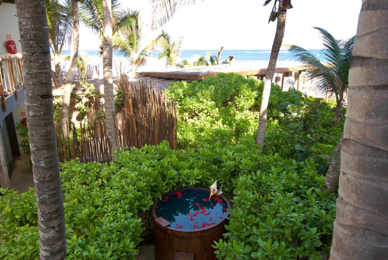 Tata Tulum - Adults Only Hotel Exterior photo